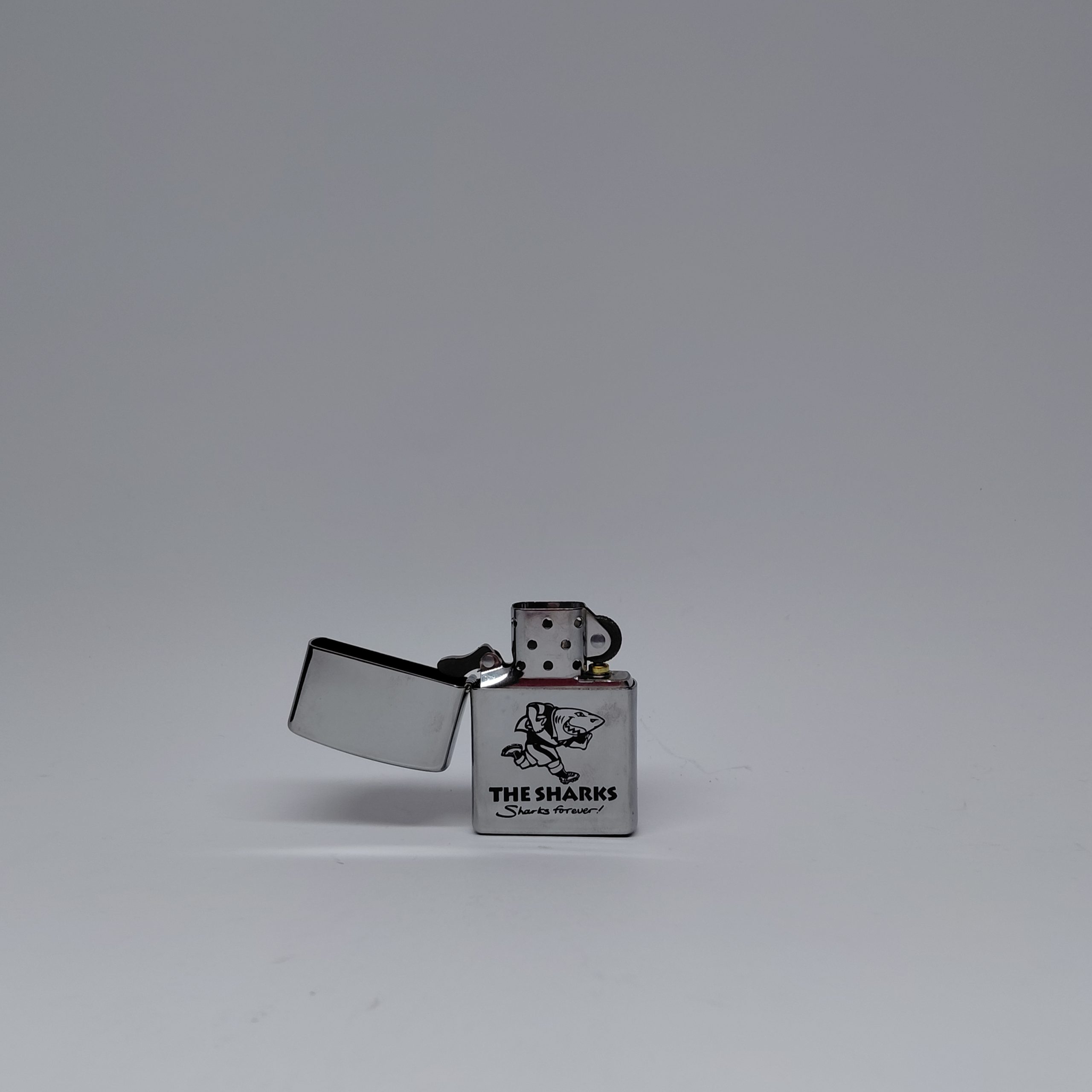 Zippo - Sharks - White | Z218-003791 - Image 3
