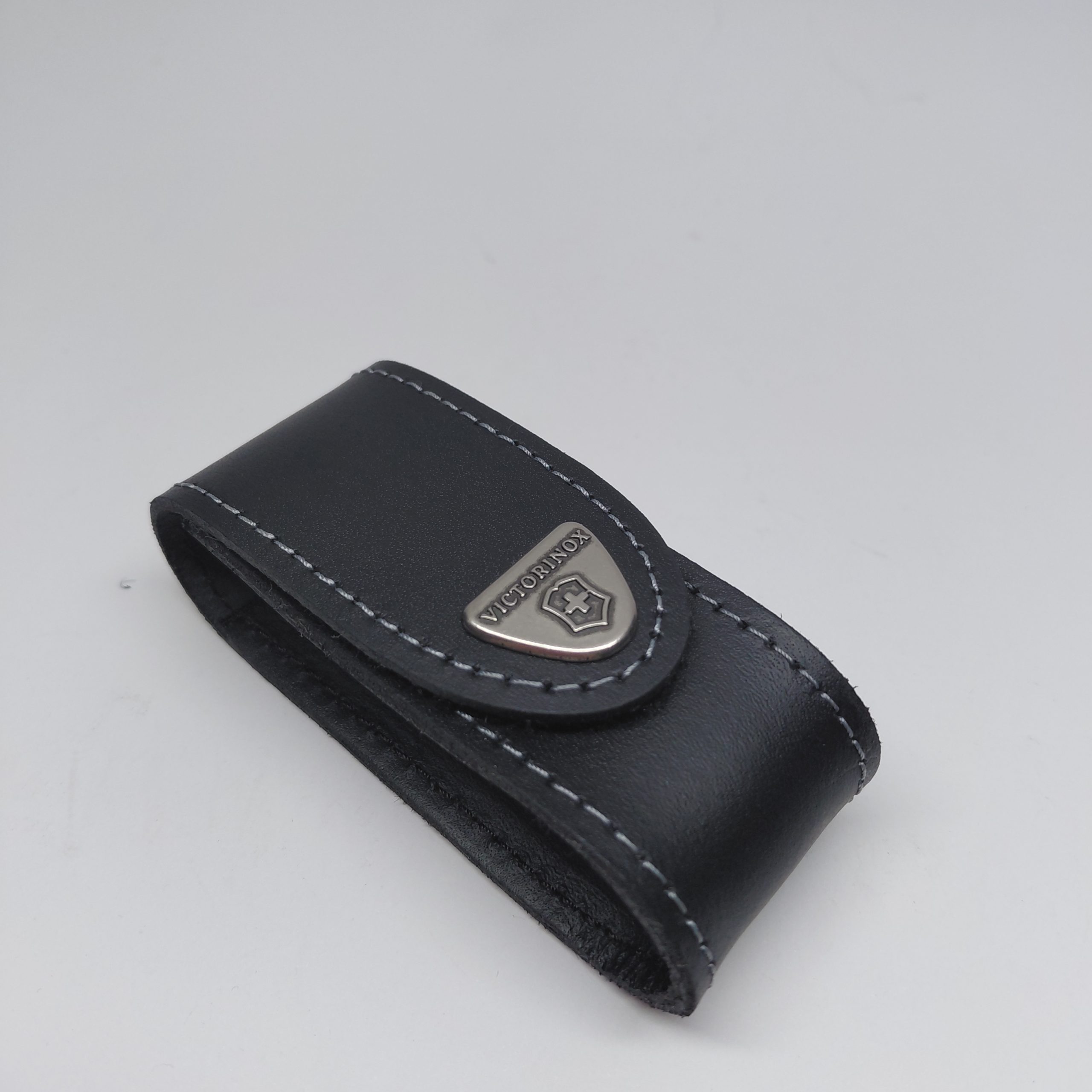 Victorinox Vict Pouch Leath Blk Med | V4.0520.3