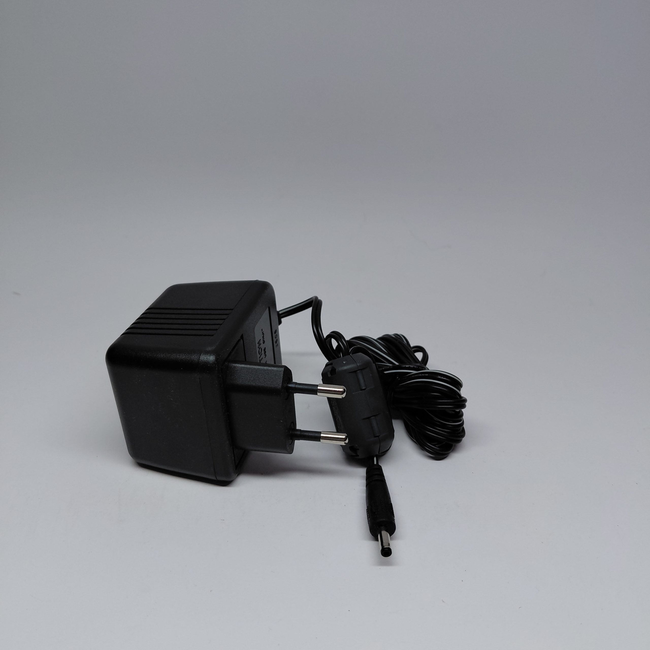 ICOM Battery Charger BC-110DR | BC-110DR